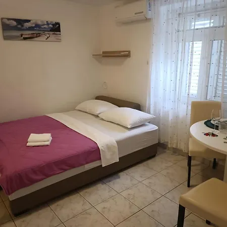 Zadar Beach Apartments Zara