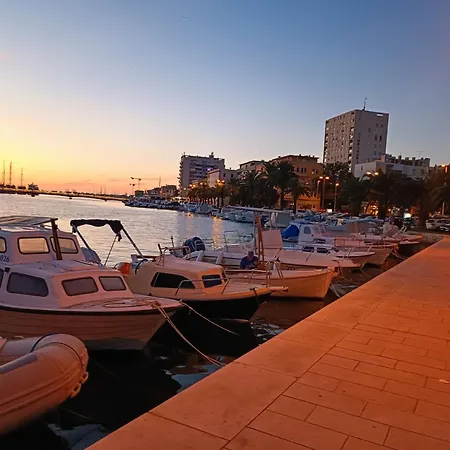 Zadar Beach Apartments Zara