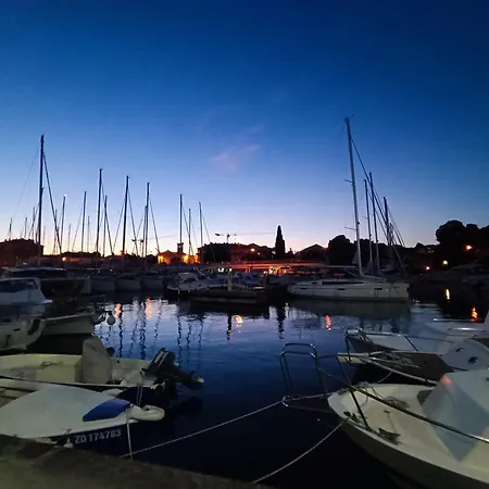 Zadar Beach Apartments Daire Zadar