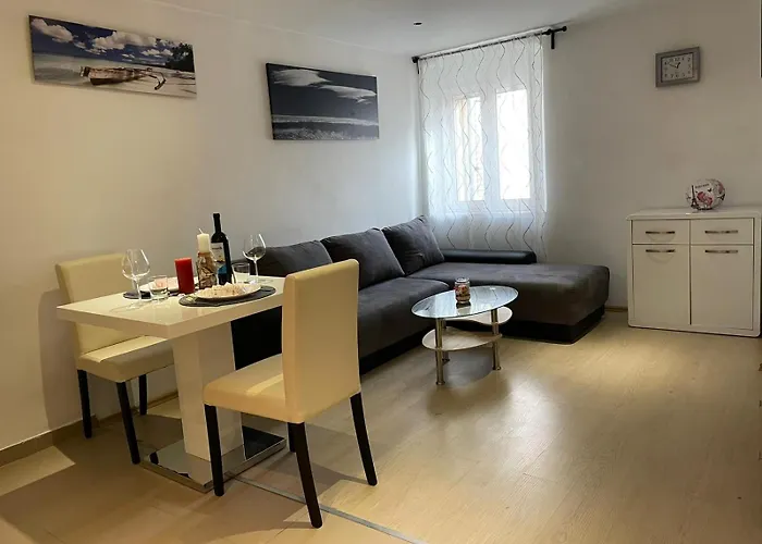 Апартаменты Zadar Beach Apartments