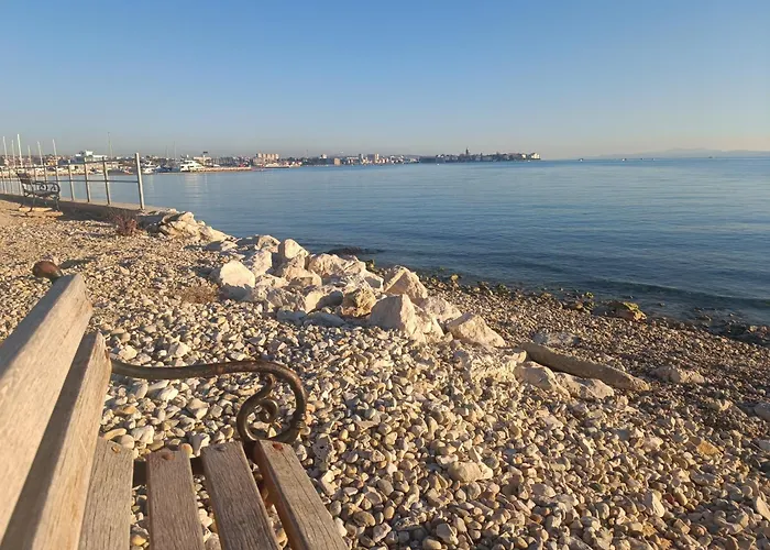 Апартаменты Zadar Beach Apartments